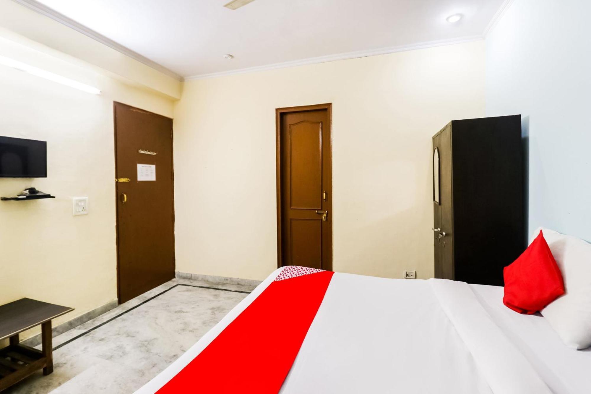 Hotel O Maurya Residency Gurgaon Ngoại thất bức ảnh